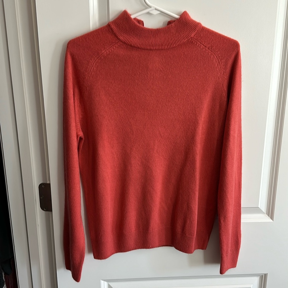 Ladies sweater